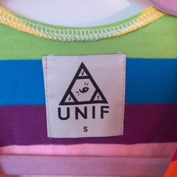 Unit Rainbow Iggy Crop top - Picture 4 of 6